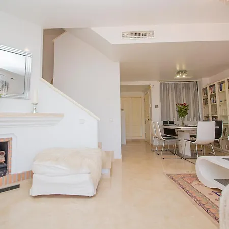 Gunilla 6 * Manilva